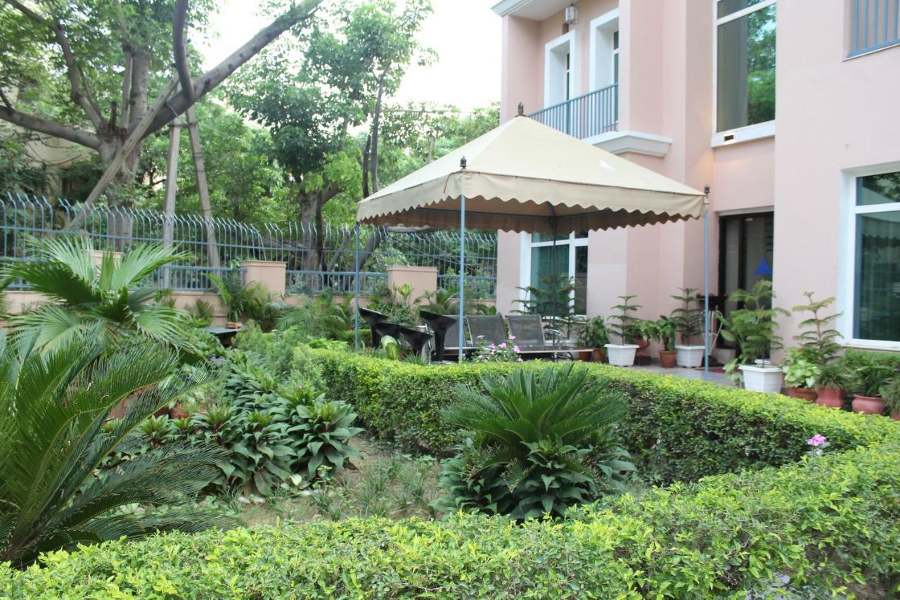 Royal Residence Iffco Chowk Gurgaon Exterior foto