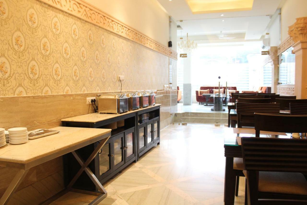Royal Residence Iffco Chowk Gurgaon Exterior foto